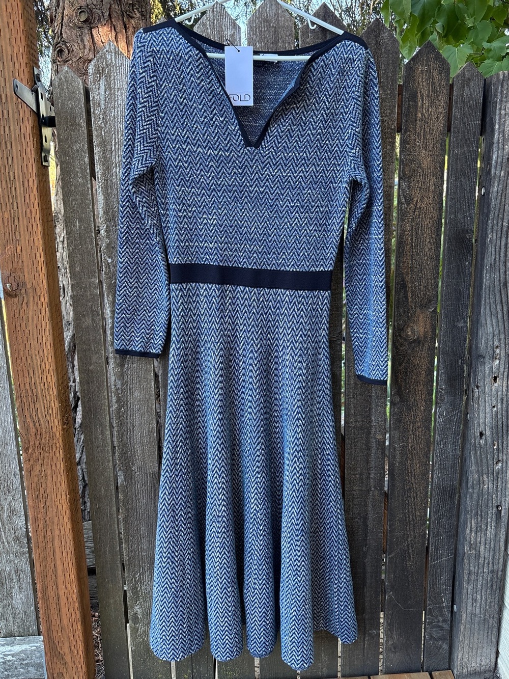 The Fold Alder Knit Dress NWT in Navy/Off White Sz Medium
